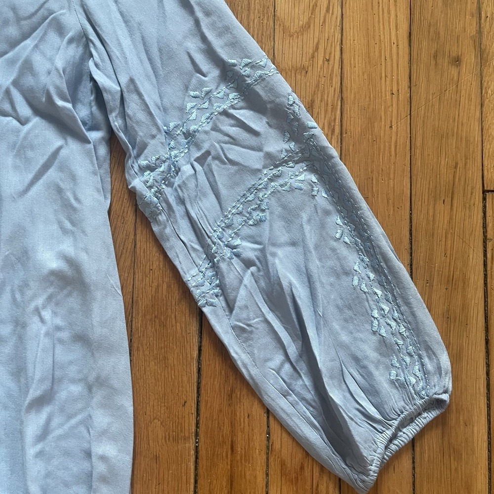 NWOT Womens Small Blue Embroidered Tunic Blouse Shirt Pullover Tassel Boho Flowy - Picture 7 of 14